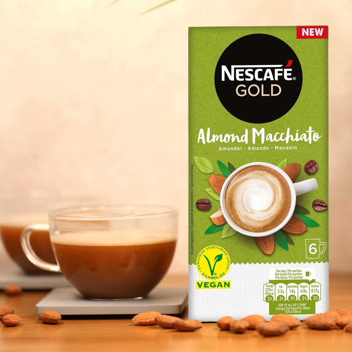 Nescafé Gold Almond Macchiato Oploskoffie - 6 Doosjes à 6 Zakjes - Afbeelding 5